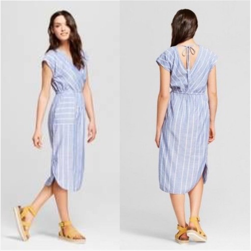 NWOT Universal Thread Blue Stripe Cotton Blend Wrap Front Dress Size L Chambray